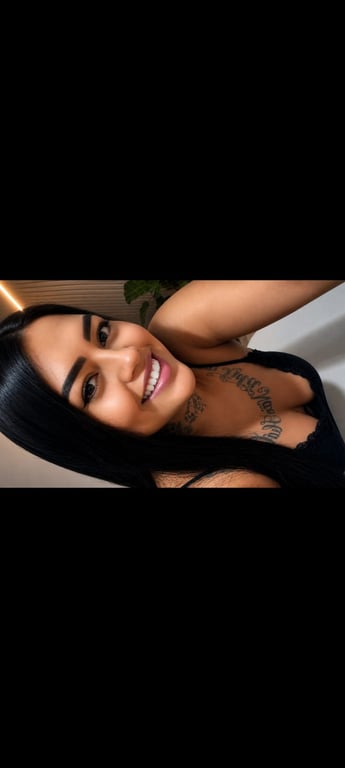 Alice Andrade especialista em Mix de Noru e relaxante Massagem tântrica em