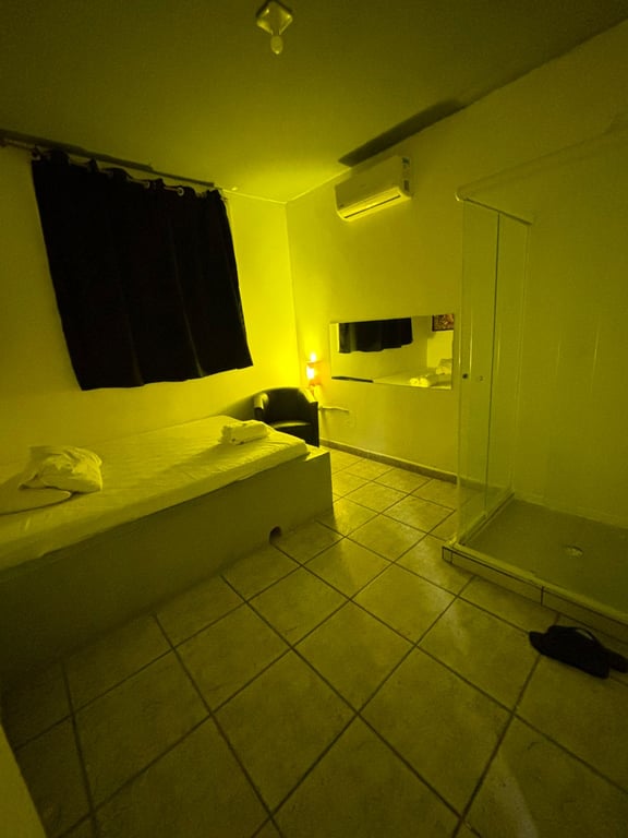 Belas Massagens Seu momento de prazer e relaxamento é aqui. Massagem tântrica em