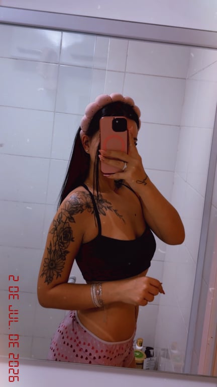 Julia duarte seu prazer e relaxamento eu garanto comigo! Massagem nuru em