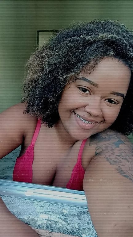 ANA MASSOTERAPEUTA Massagem sensual em