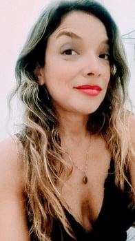 Milli - Massoterapeuta interativa 