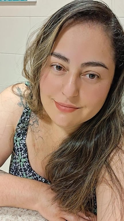 M. Ferreira | Terapeuta Corporal * Massagem tântrica em