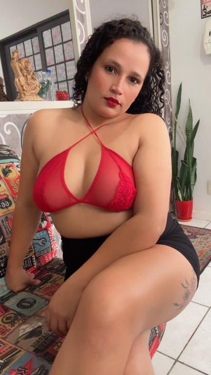 Julia Pinheiro | Relaxamento, conexão e sensualidade Massagem