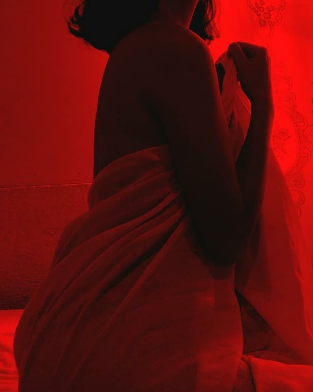Massagem Tântrica, Nuru Massagem sensual