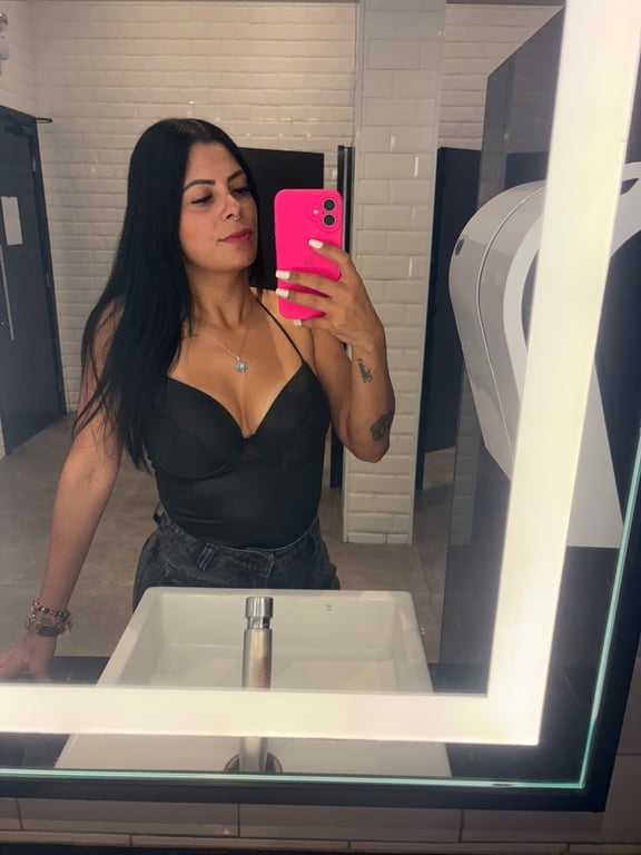 Vivi Freitas Massagista em
