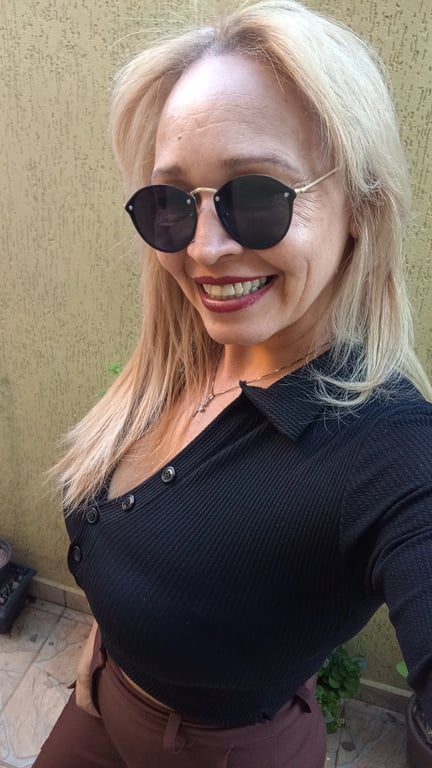Cristina massoterapeuta e Naturopata Massagem sensual em