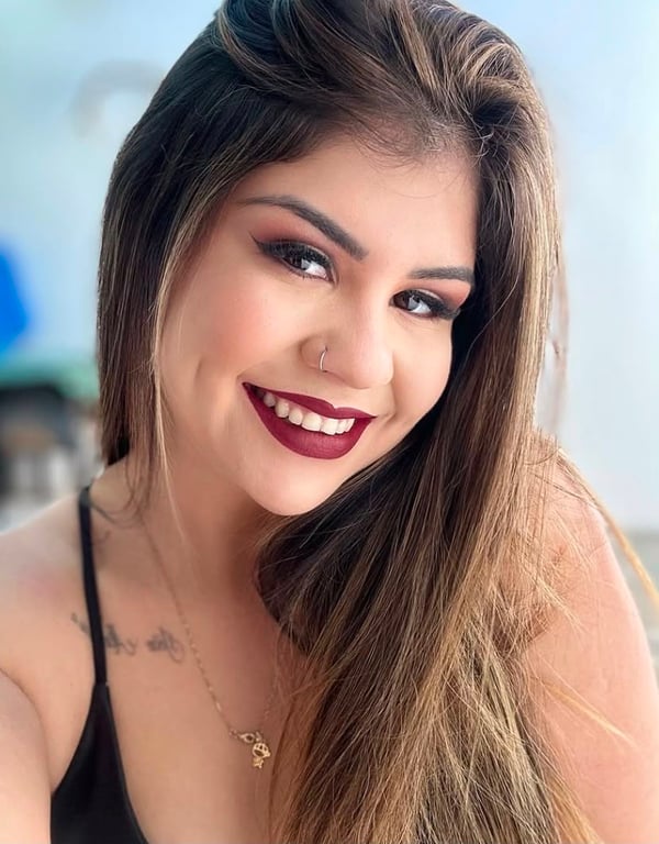 Lara Terapias — Letícia Lara | Massagem, relaxamento e bem estar Massagem