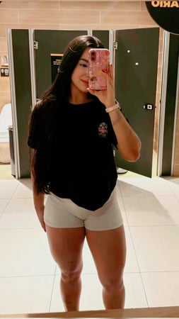 Massagista sensual em Balneário Camboriú - SC - Bella- Massoterapeuta paraguaia completa novidade