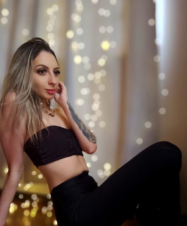 Terapeuta tântrica Latifa Massagista