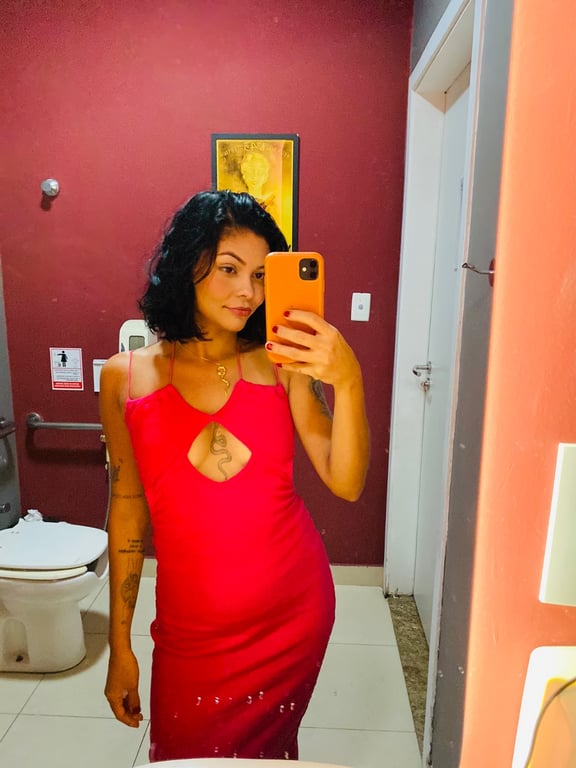 Terapeuta Victoria Garcia Relaxante| Sensual | Nuru | Vivência Massagem nuru