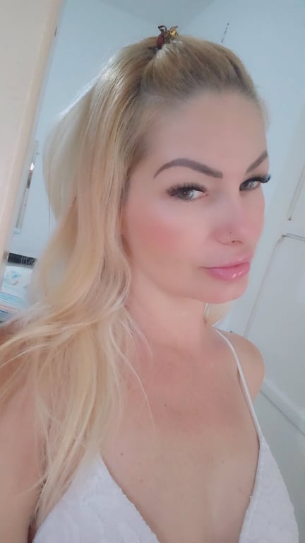 ALINE. Não é apenas um momento, mas sim a solução para seu dia corrid