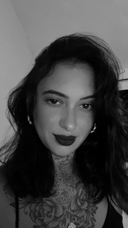 Renata Lobo Especialista em massagens sensuais Massagistas em