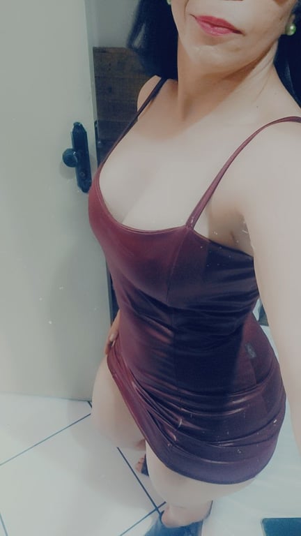 Julia massagens variadas Massagista em