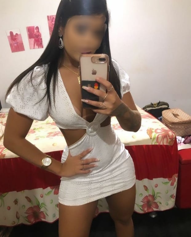 Mojana (O que acontece na massagem …fica entre nós Massagem em