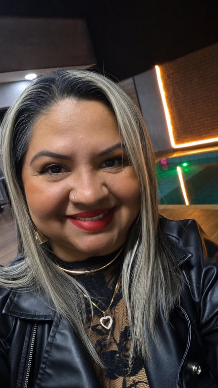 Maryory terapeuta sensual sala climatizada Massagem tântrica em