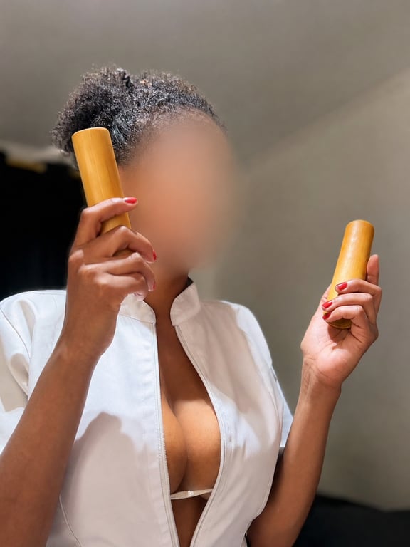 Ananda massagem relaxante, terapêutica, nuru