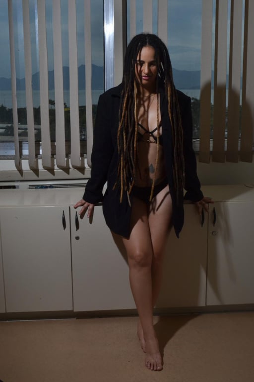 Naia Roots Terapias Sensoriais , toque relaxamento e bem estar! Massagem em