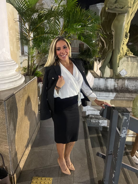 Maria Eduarda Terapias Especializadas | Massoterapia e Bem Estar Massagem nuru em