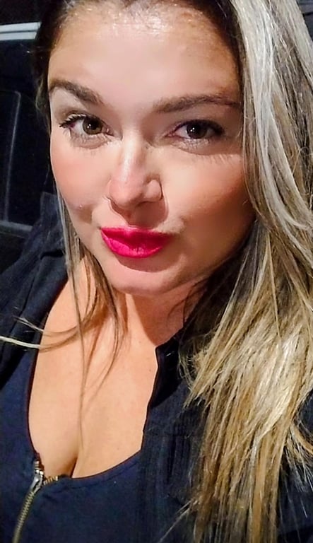 Bruna Massagem