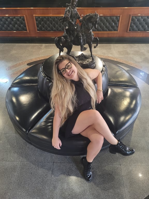 JAKI em 4 mãos com a minha irmã!Estou com local no Rudge Massagista