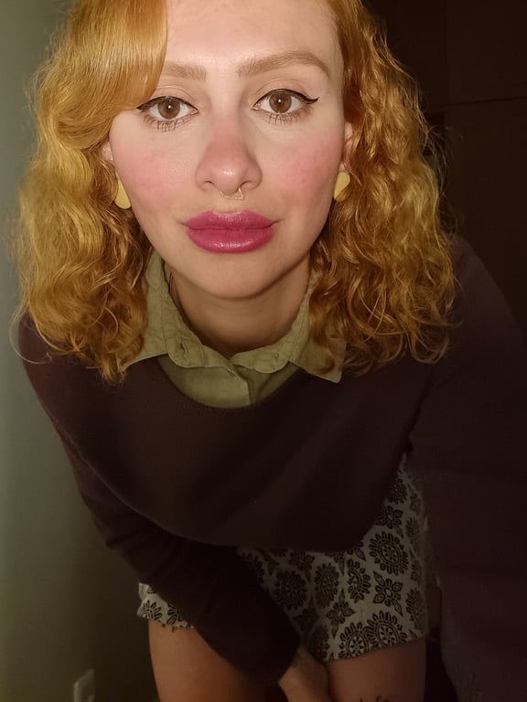 Renata Kah Melhor experiência em massagem com os pés Massagem