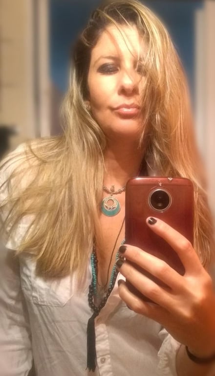 Mel Massagem Sensual e Relaxante – Toque de Bem Estar e Prazer
