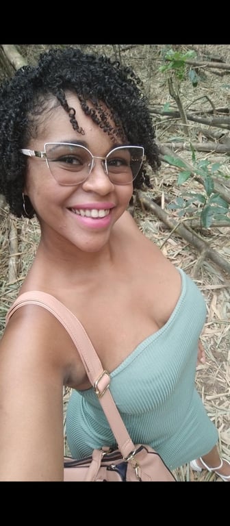 Dharlenne (Preta) Massagem relaxante, tailandesa, tantrica e Nuru Massagem