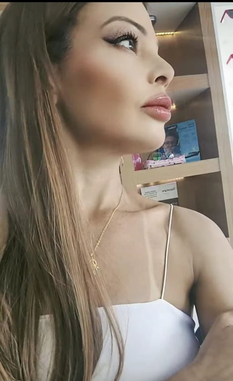 Júlia Massoterapeuta — Um Espaço de Conforto, Cuidado e Experiências Massagem sensual em