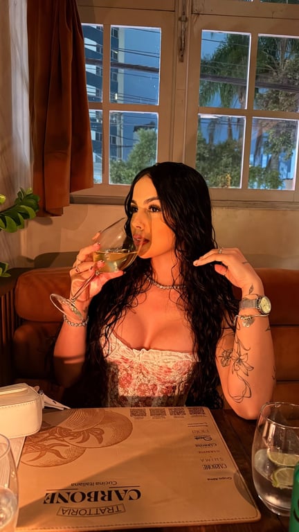 Massagens Sensuais e Relaxantes Terapeuta Cássia Massagista em