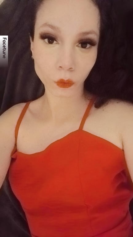Victoria | Massagista Tântrica | Massagem Relaxante e Sensorial Massagem sensual em