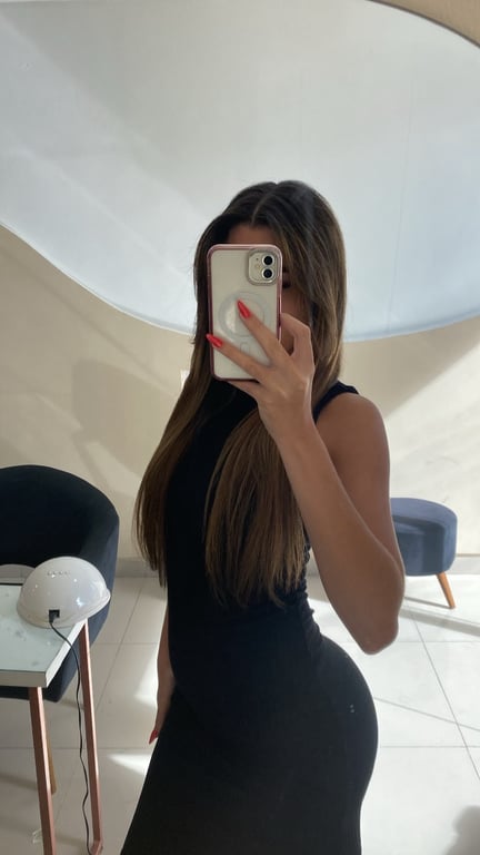 Loiuse mãos de fada Massagem tântrica
