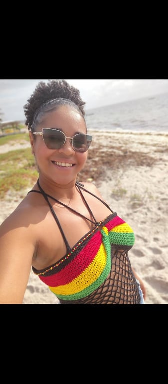 Dharlenne (Preta) Massagem relaxante, tailandesa, tantrica e Nuru Massagem