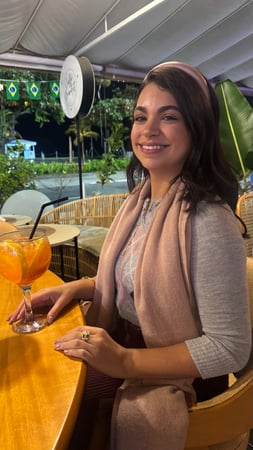 Massagista sensual em Balneário Camboriú - SC - Lari Machado Massagem Terapêutica, Sensual e Entretenimento