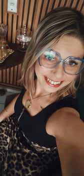 Geovana Massoterapeuta e Terapeuta ! CLIQUE E SAIBA