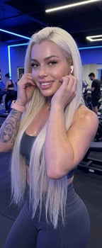 Sasha e Mavi- A melhor massagem sensual de Curitiba