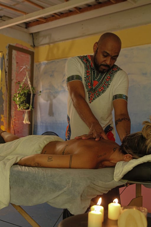Uelton Massoterapeuta Massagem sensual em