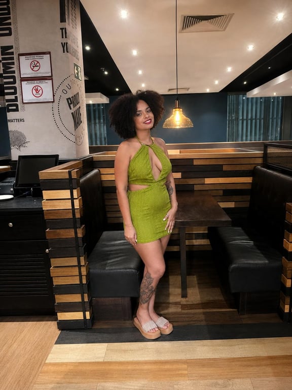 Bella Massagem e Experiência sensitiva incrível
