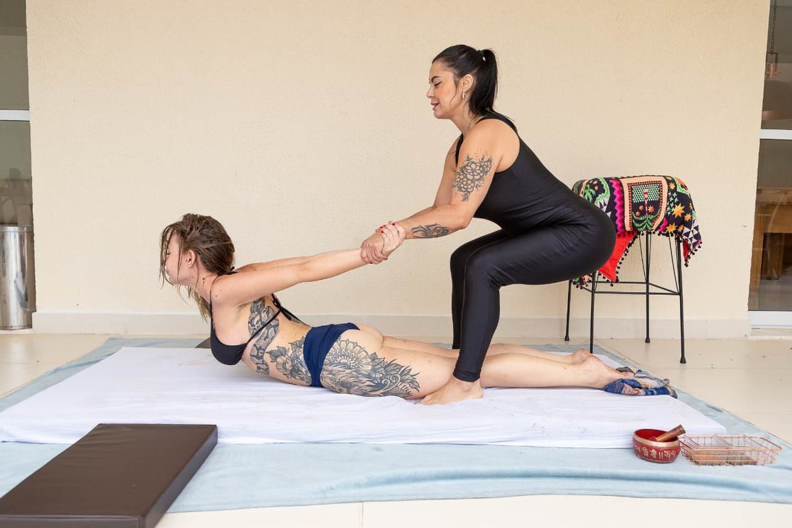 Kamala | NeoTantra e Yoga Massagem Ayurvédica Massagem sensual