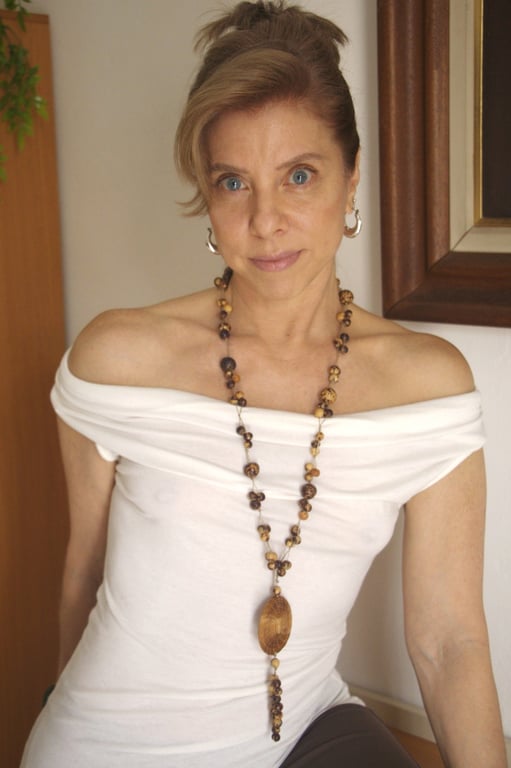 Livi Massagem Tântrica | Nuru | Vivência Mútua Tatuapé Massagem sensual em