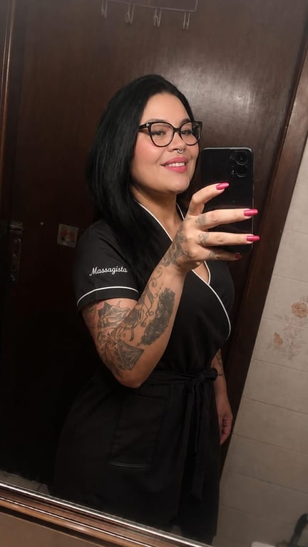 Corpo Relaxante massagista profissional. Massagem