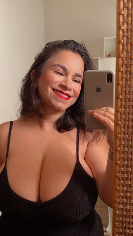 Carol Tudo que você precisa é uma pausa na sua rotina. Massagistas