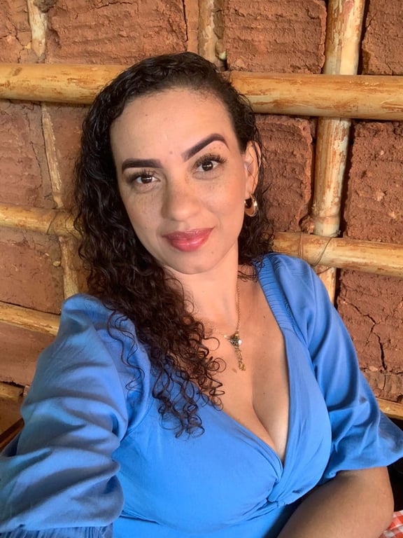 Terapeuta Mara Massagem Sensitive, Nuru e Tântrica Massagem