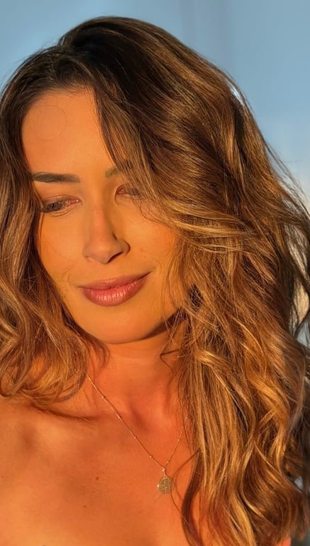 Flávia Massoterapeuta | Massagens sensuais e sensoriais.