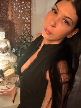 Karolina Salvatore, Massagem Premium para Quem Exige o Melhor