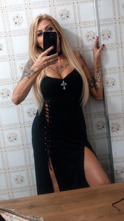 Amanda especialista em tântra, sensorial e Nuru Massagem