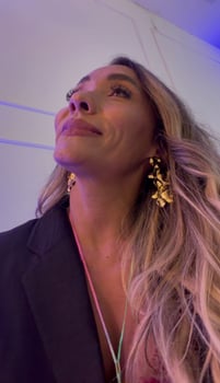Ellen massagista especializada em técnicas tântricas e sensuais