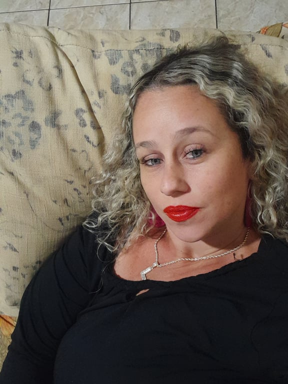 Mariana Terapeuta | Cuidado, Experiência e Atenção em Cada Momento Massagem