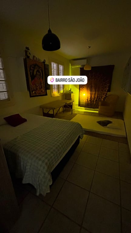 Nicole schults Especialista em massagens relaxantes, tântrica e Nuru. Massagem tântrica