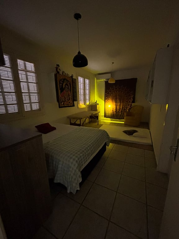 Belas Massagens Seu momento de prazer e relaxamento é aqui. Massagem tântrica em