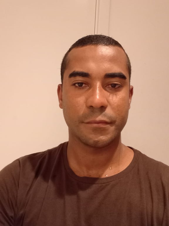 Romário massagem exclusivamente para mulheres Massagem tântrica em